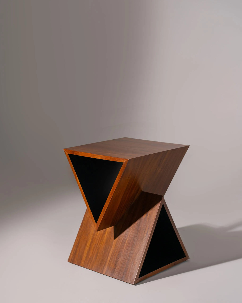 Vora Table
