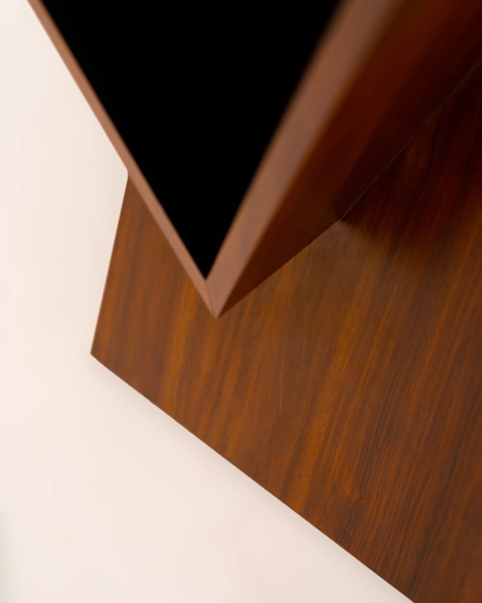 Vora Table